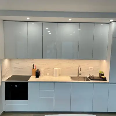 Kuhinja ili čajna kuhinja u objektu VILLA NAOMI