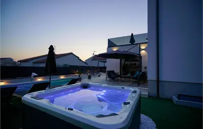 Bazen u objektu Villa Terrazza ili u blizini