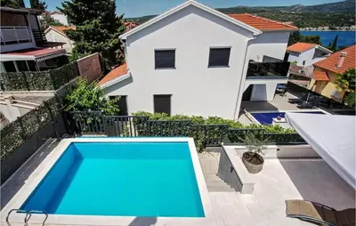 Bazen u objektu Villa Mondeo ili u blizini
