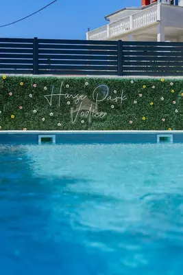 Bazen u objektu House PARK Vodice ili u blizini