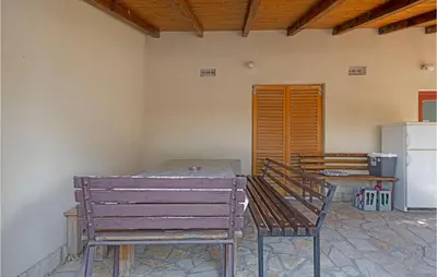 Tlocrt objekta Lovely Apartment In Brodarica With Wifi
