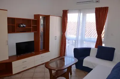 TV i/ili zabavni centar u objektu Apartments Pirovcanka