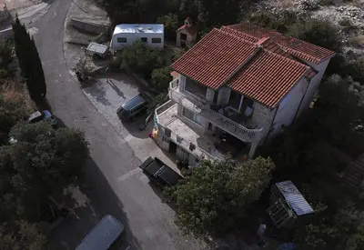 Zgrada u kojoj se nalazi apartman