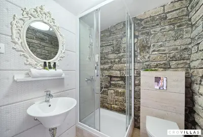 Kupaonica u objektu Stone