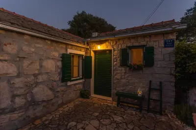 Zgrada u kojoj se nalazi apartman