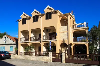 Zgrada u kojoj se nalazi apartman