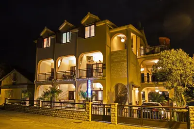 Zgrada u kojoj se nalazi apartman