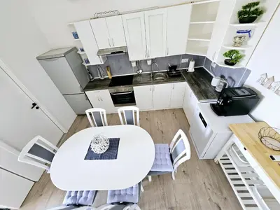 Kuhinja ili čajna kuhinja u objektu Seaview apartment at beach