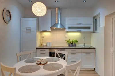 Kuhinja ili čajna kuhinja u objektu Apartment Saint Michael