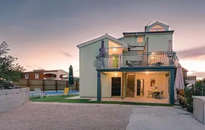Zgrada u kojoj se nalazi apartman