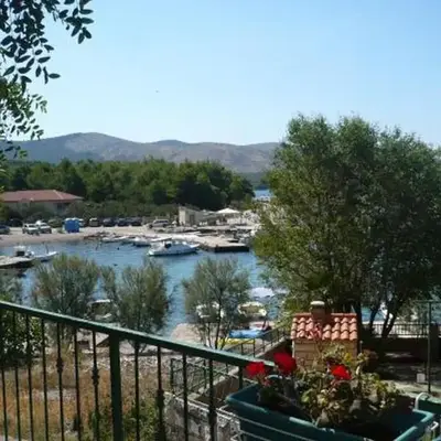 Holiday apartment in Zaboric with sea view
