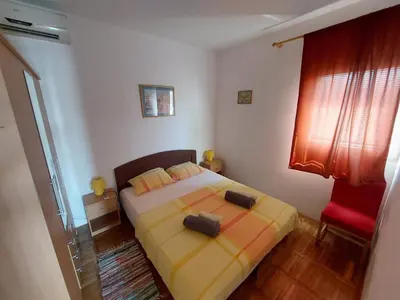 Krevet ili kreveti u jedinici u objektu Holiday apartment in Zaboric with sea view, balcony, air conditioning, WiFi 5177-2