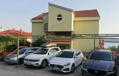 Zgrada u kojoj se nalazi apartman