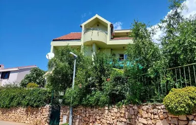 Zgrada u kojoj se nalazi apartman