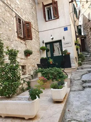 Zgrada u kojoj se nalazi apartman