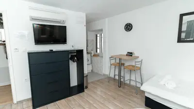 Kuhinja ili čajna kuhinja u objektu House Gorica
