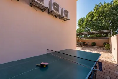 Stolni tenis u objektu Villa Paula ZadarVillas ili u blizini