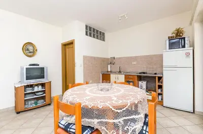 Kuhinja ili čajna kuhinja u objektu Apartments Davor