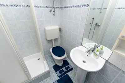 Kupaonica u objektu Apartments Davor