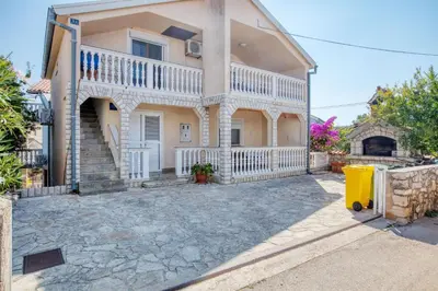 Zgrada u kojoj se nalazi apartman