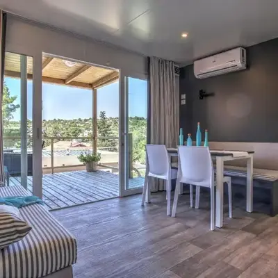 Mobile Home Luka plaza Slanica