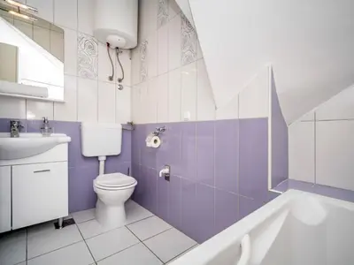 Kupaonica u objektu Apartment Andrea-1 by Interhome