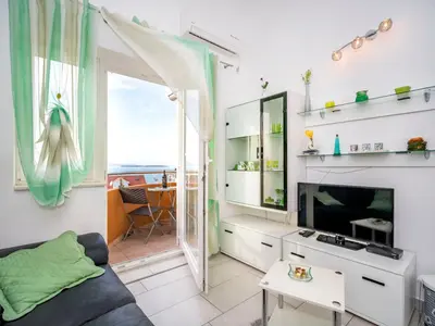 TV i/ili zabavni centar u objektu Apartment Andrea-2 by Interhome