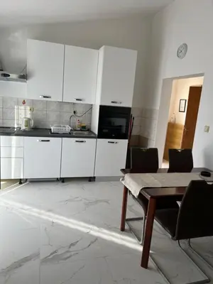 Kuhinja ili čajna kuhinja u objektu Apartments Zvijezda