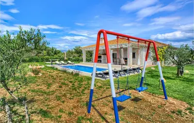 Dječje igralište u objektu Villa Mary