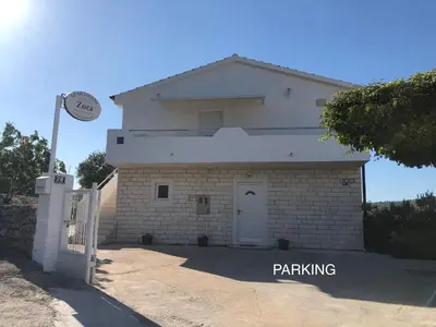 Zgrada u kojoj se nalazi apartman