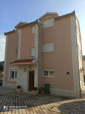 Zgrada u kojoj se nalazi apartman