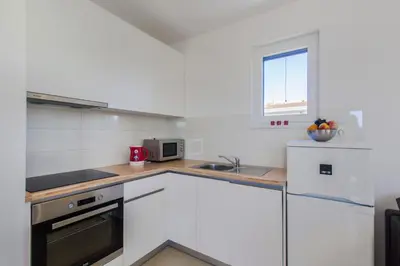 Kuhinja ili čajna kuhinja u objektu Apartnent Zorka1