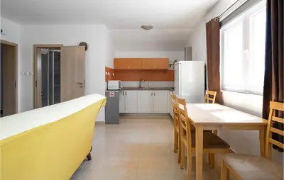 Kuhinja ili čajna kuhinja u objektu Holiday Home Dubrava Tisnjanska 32