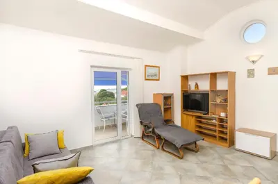 TV i/ili zabavni centar u objektu Apartments Maris