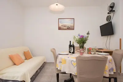 TV i/ili zabavni centar u objektu Mirjana apartman