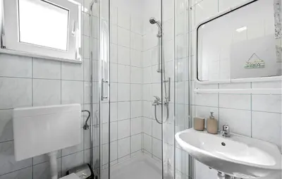 Tlocrt objekta 1 Bedroom Awesome Apartment In Pirovac