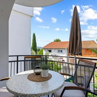 1 Bedroom Awesome Apartment In Pirovac