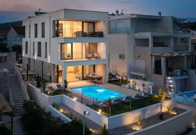Bazen u objektu Villa Pepera ili u blizini