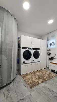 Kuhinja ili čajna kuhinja u objektu MEERBLICK DUPLEX POOL-VILLA REGIRMA DELUXE bis 8 Personen