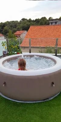 Gosti u objektu Apartments Stella Mariela