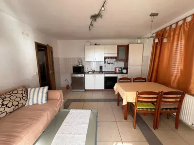 Kuhinja ili čajna kuhinja u objektu Apartmani 4 Delfina Rogoznica