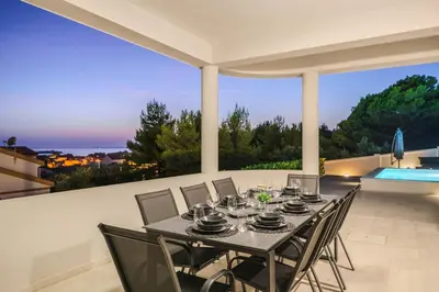 Balkon ili terasa u objektu Villa Pearl