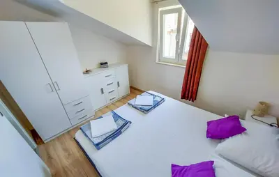 Krevet ili kreveti u jedinici u objektu Stunning Apartment In Brodarica