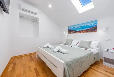 Krevet ili kreveti u jedinici u objektu Villa Izvor ZadarVillas