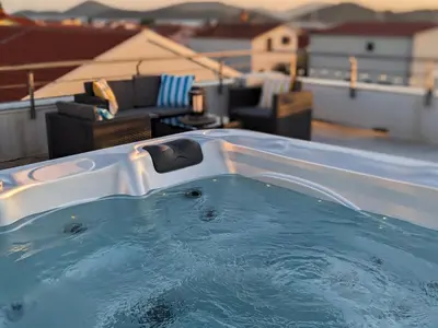 Bazen u objektu Vila Burin ili u blizini