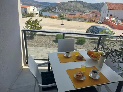 Pogled na planine ili pogled na planine iz apartmana