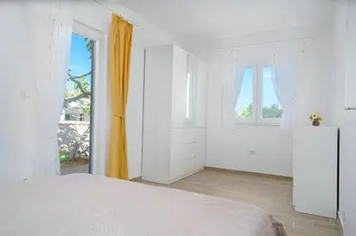 Krevet ili kreveti u jedinici u objektu NEW! Pool Holiday House 2+1 in Vodice