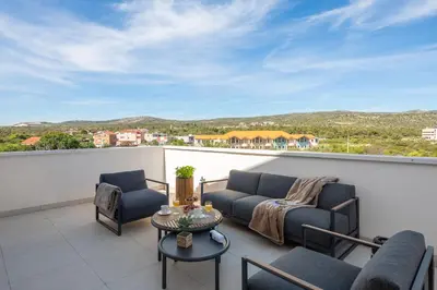 Pogled na planine ili pogled na planine iz apartmana
