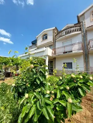 Vrt u objektu Apartman Žuki