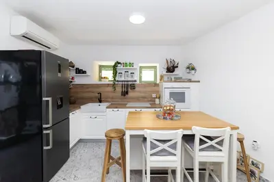 Kuhinja ili čajna kuhinja u objektu Villa Agora - Betina